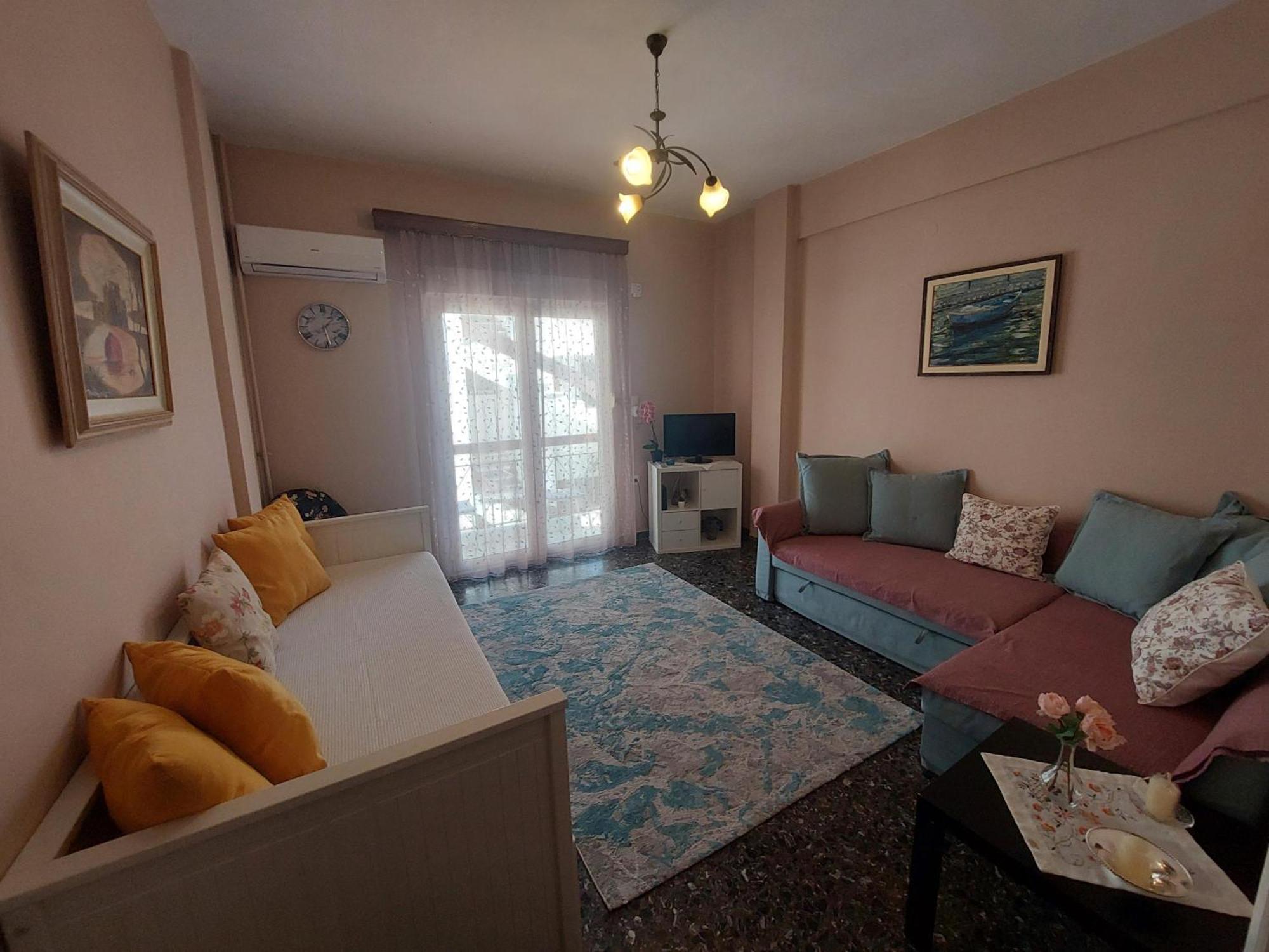 Crystal Home Near Airport أرتيميدا المظهر الخارجي الصورة